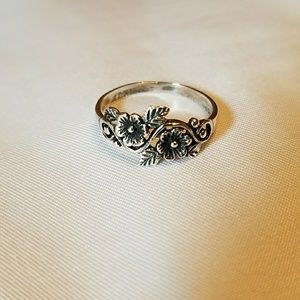 Vintage Silver 925 Ring